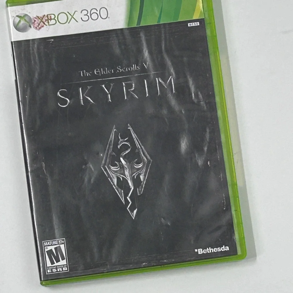 The Elder Scrolls V Skyrim Microsoft Xbox 360 Bethesda RPG Game 2011 NTSC-U/C